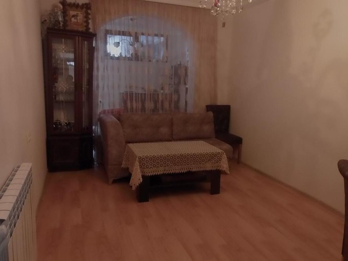 Bright And Cozy Apartment Batumi Ngoại thất bức ảnh